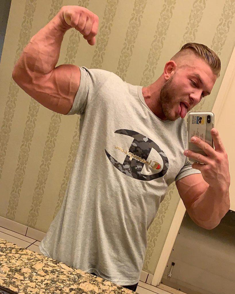 Вызвать мужчину на дом